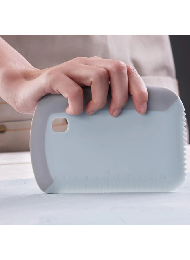 قطاعة عجين من السيليكون  قابلة لاعادة  الاستخدام تتضمن قطاعة عجين ومكشطة عجين ومعلقة سباتولا - Image 2