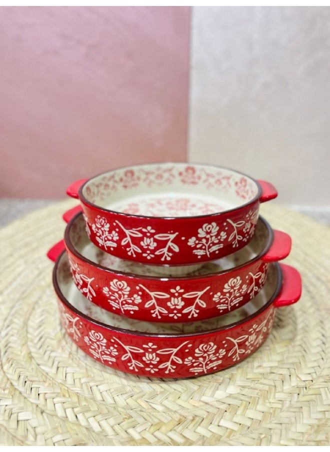Generic 3-piece round porcelain casserole set  - Image 1