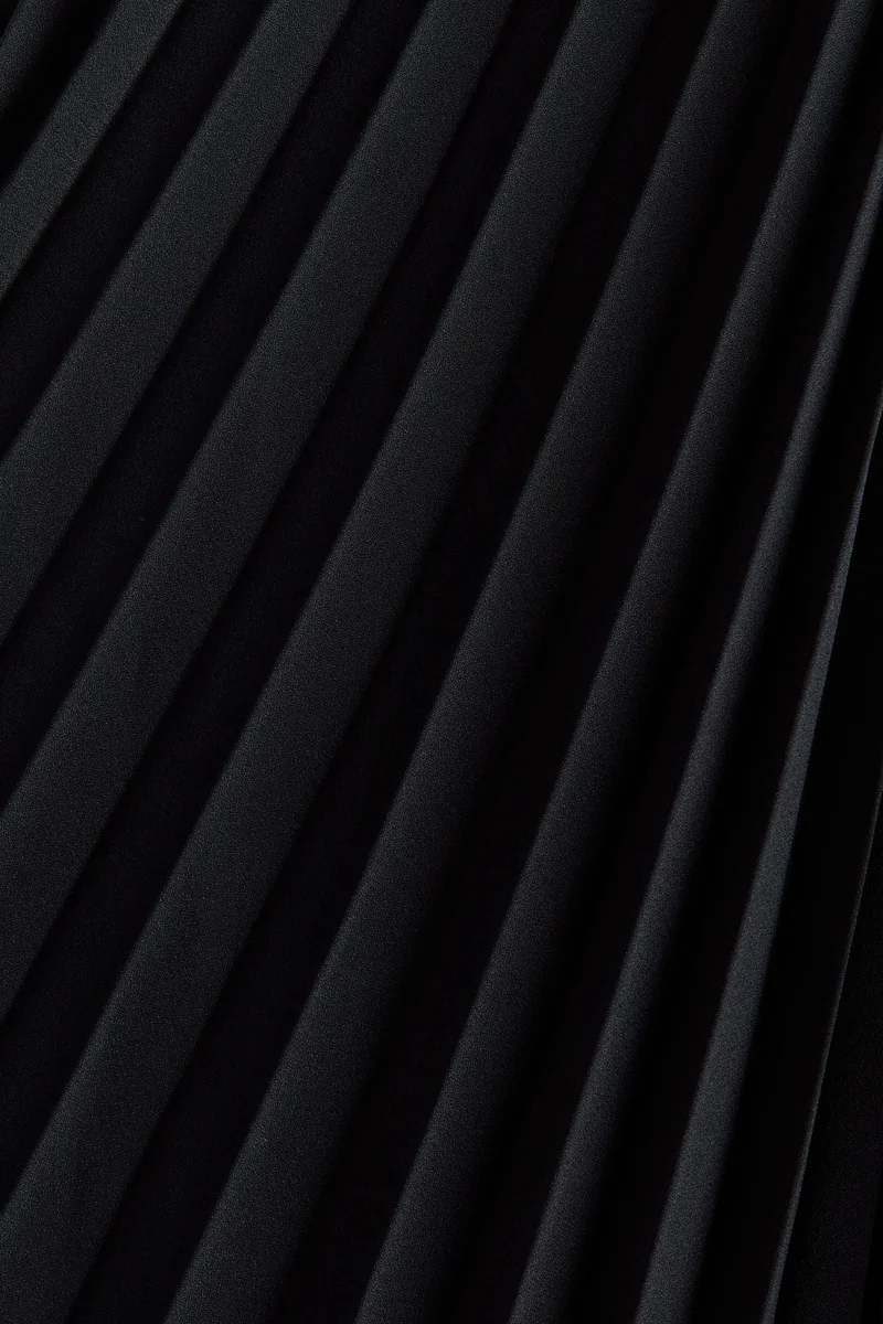 H&M Pleat-sleeved dress