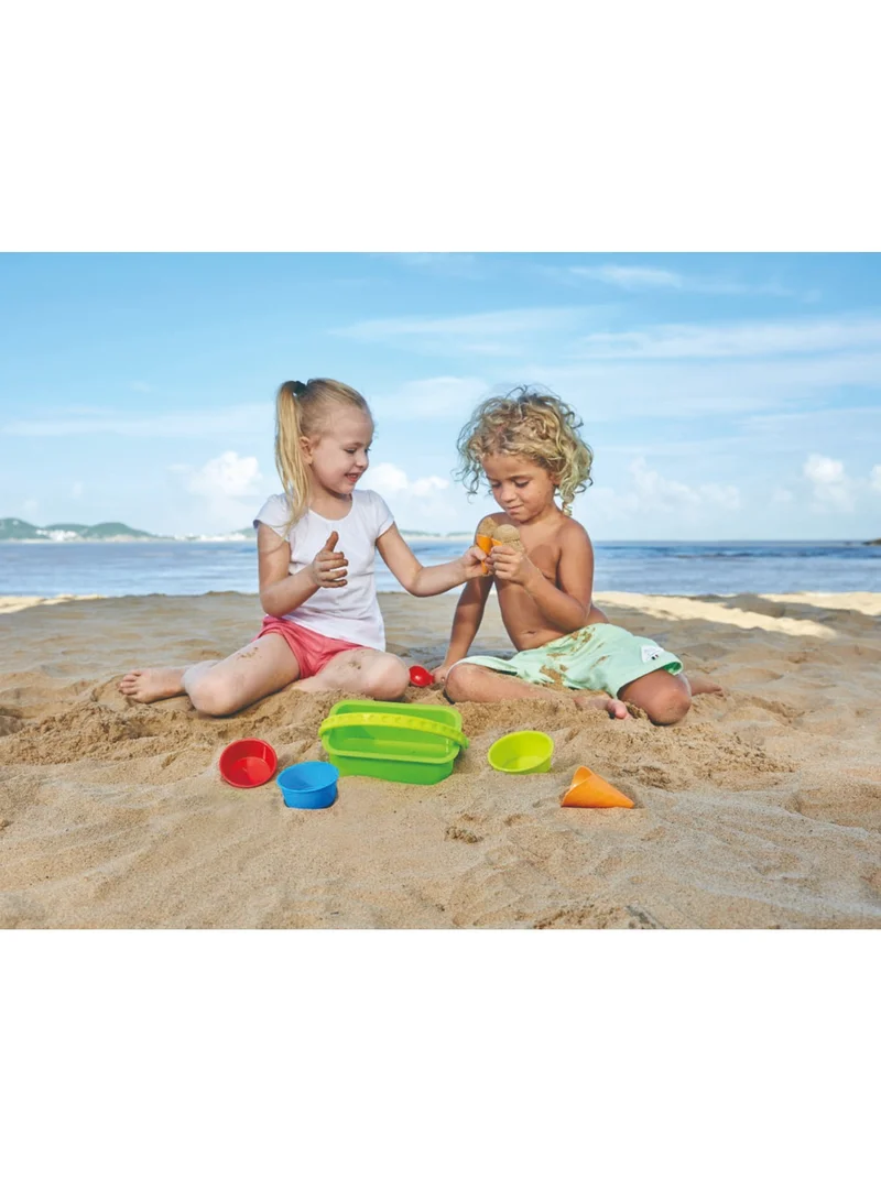 هيب Hape Ice Cream Shop Sand & Beach Toy Set for Kids, 8-Piece Sand Playset with Bucket, 3 Cones, 3 Cups & Scoop, Durable Outdoor Pretend Play Toy, Ages 18 Months+