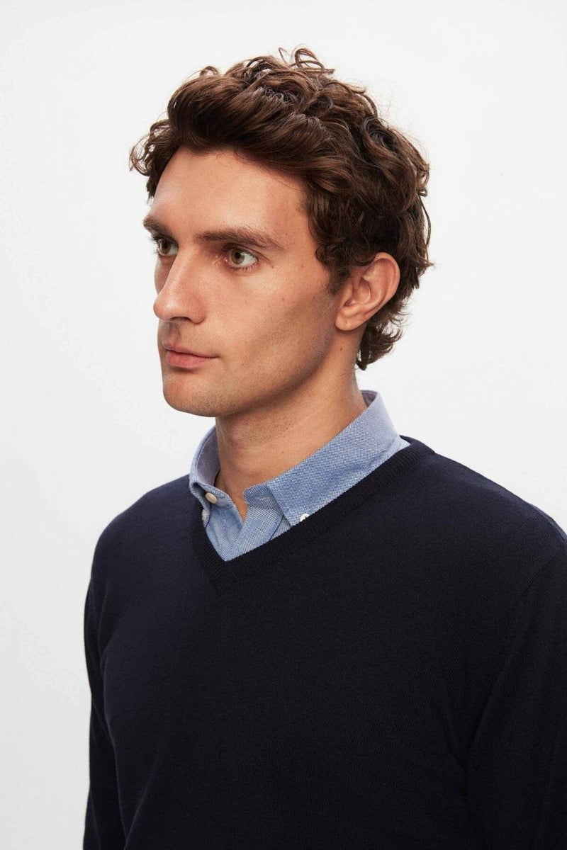 D'S DAMAT Regular Fit Navy Blue Plain V Neck Knitwear Sweater 5HF06ORT12003  - Image 2