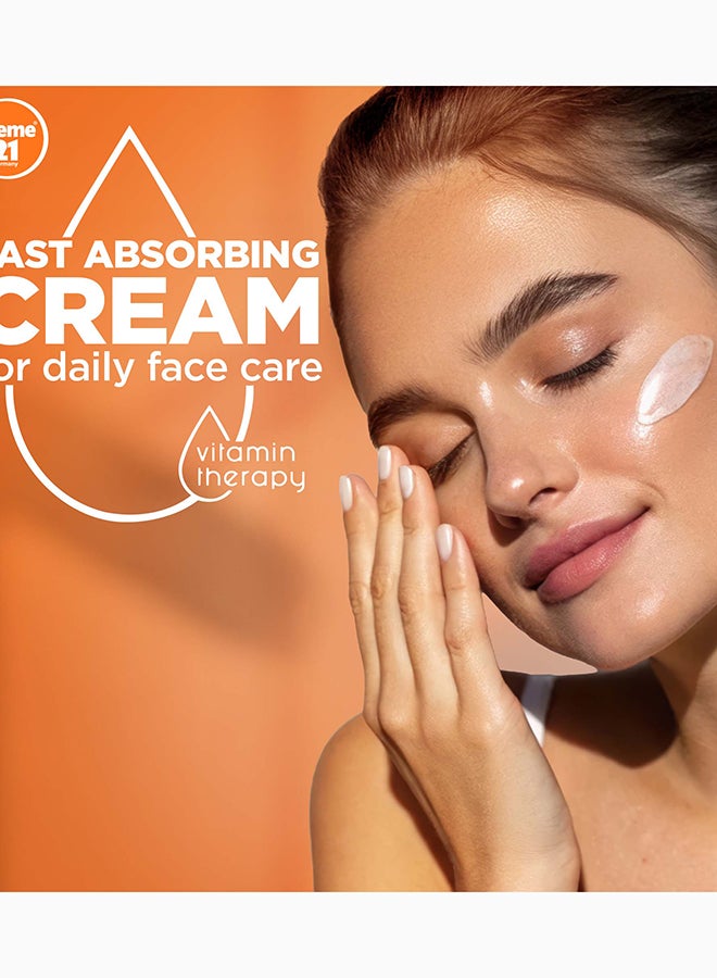 Creme 21 Instant Brightening Cream | Face Moisturizer with Vitamin C & Pro-B5 | Instant Glow from Day 1 | Evens Tone & Fades Dark Spots with SPF 15 Daily Protection | Born in Germany - Image 4