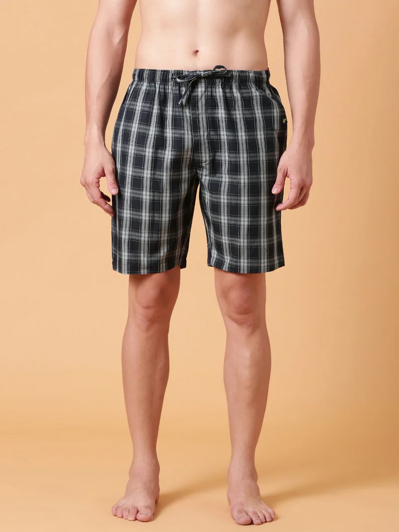 Joven JOVEN Men Checked Cotton Lounge Shorts