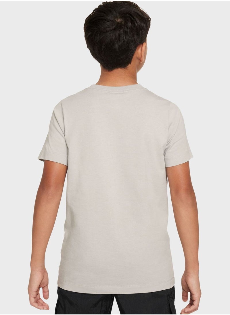 Nike - Nsw Logo T-Shirt - Image 1