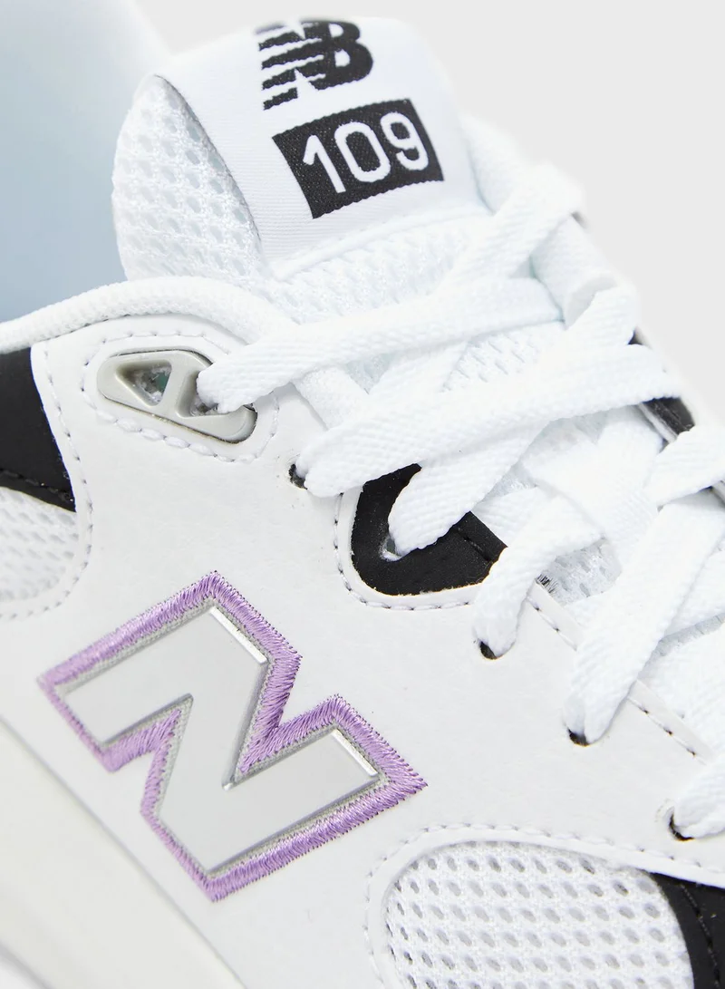 New Balance 109 Low Top Sneakers