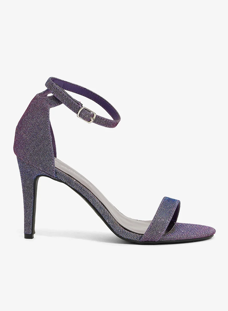 آن ميشيل صندل بكعب عالٍ