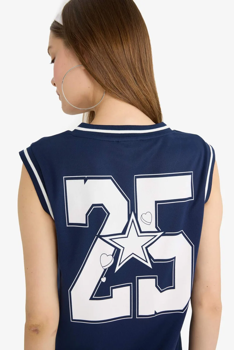 ديفاكتو Oversize Fit Back Printed V Neck Jersey Tank Top