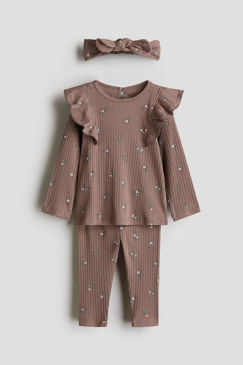 اتش اند ام طقم جيرسيه بطبعة مميزة - 3 قطع