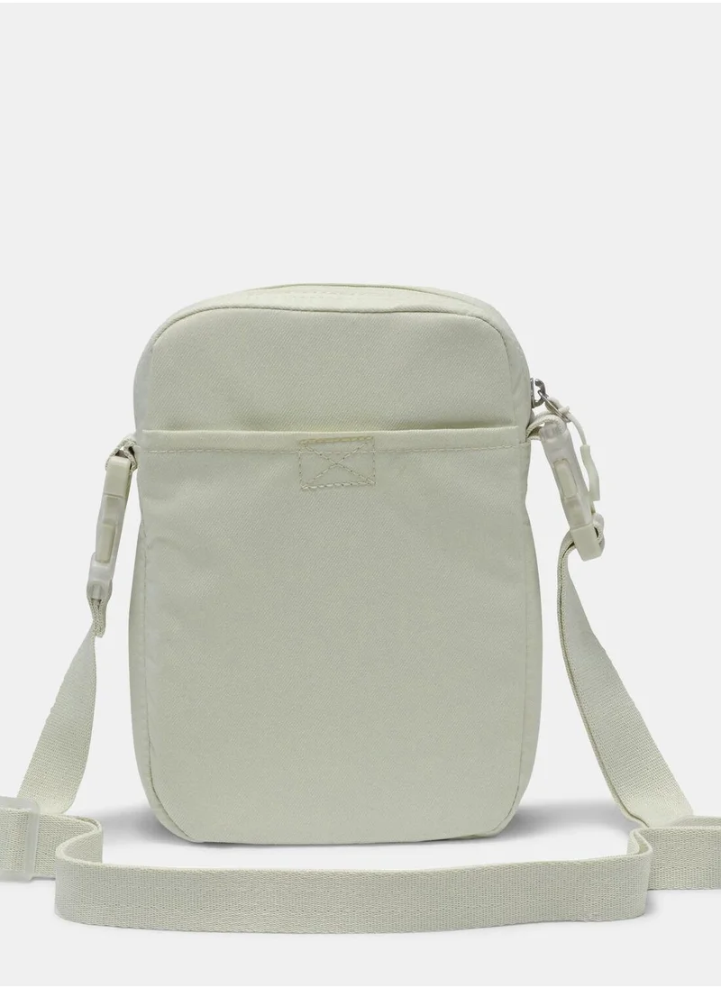 Nike Elemental Premium Crossbody Bag