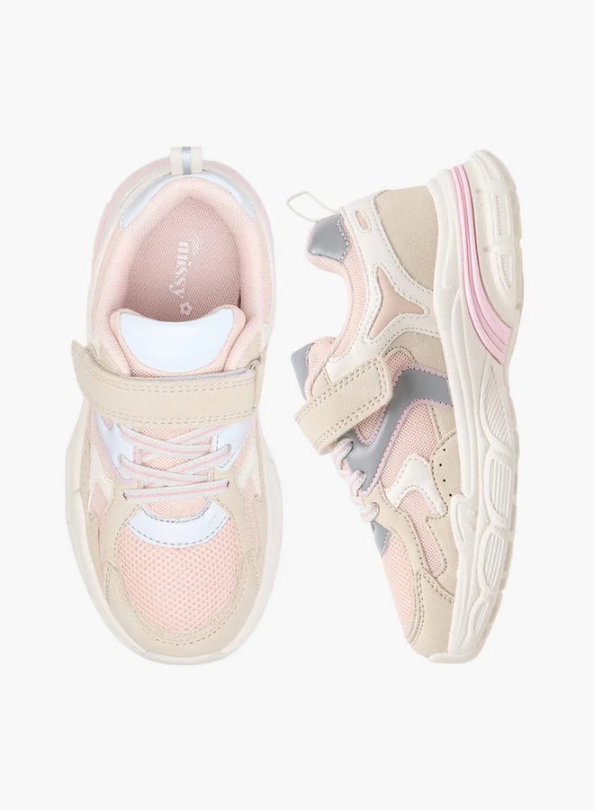 ميسي الصغيرة Girls Panelled Sneakers with Hook and Loop Closure