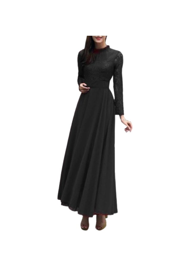 Women's chiffon and lace lined dress