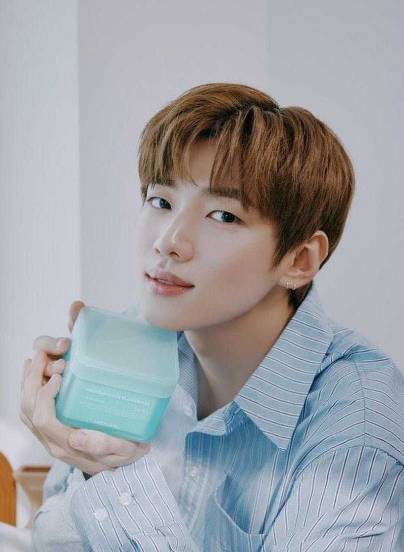 ميدي هيل وسادات وجه مضادة للعيوب لتحسين لون البشرة غير المتجانسه مناديل شاش للوجه نباتية، 100 منديل  قابلة لإعادة الملء - Image 3