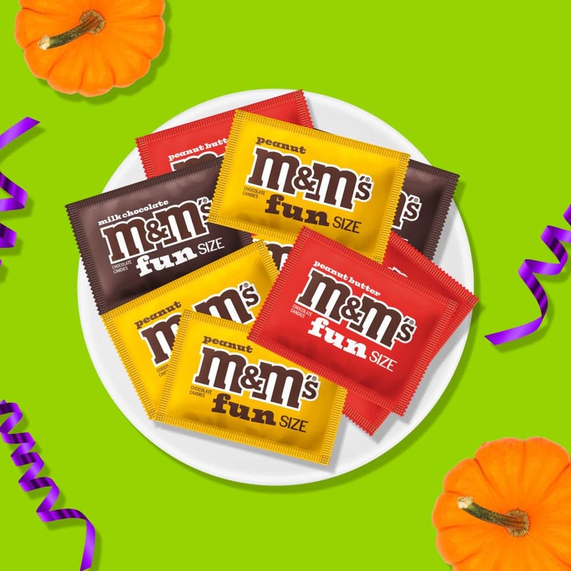 Mars M&M'S Fun Size Assorted Chocolate Candy Variety Pack, Milk Chocolate, Peanut & Peanut Butter, Party Size Bulk Candy Bags for Halloween, Party Favors, Offices, and More, 19.41 Oz - Image 4
