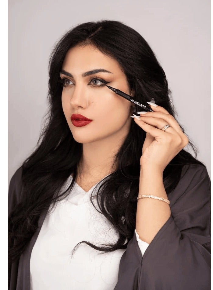 Hearts Liquid Eyeliner Black 01 - Image 3