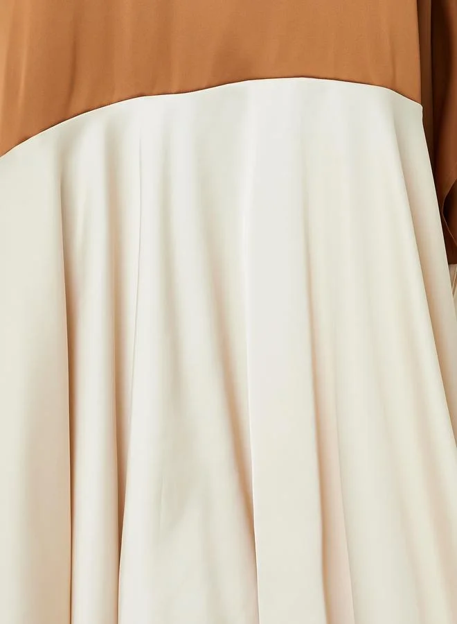 Take Two  Two-Tone Batwing Sleeves Maxi Kaftan with Hijab for Women | Best Price UAE