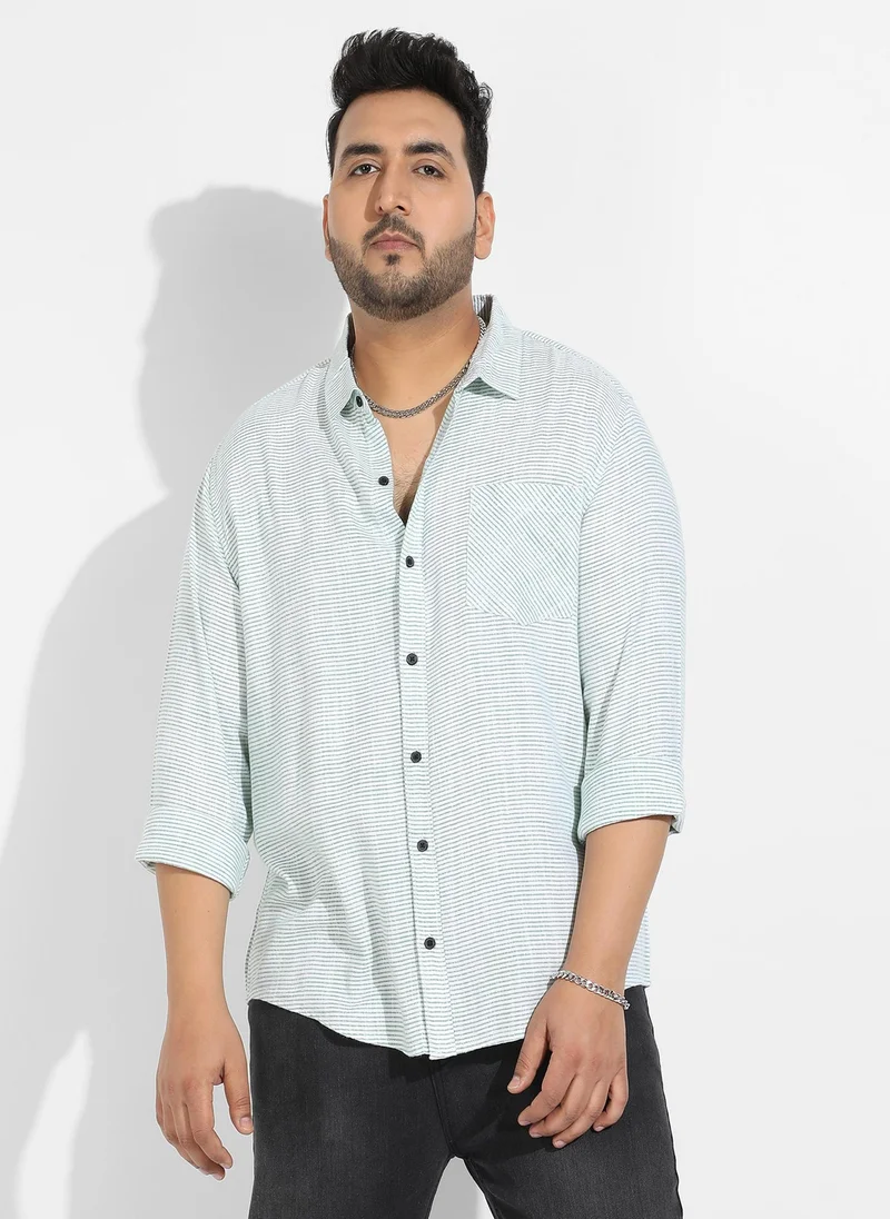 انستافاب بلس قميص رجالي مخطط أفقي باللونين الأبيض والأخضر من إنستافاب بلس