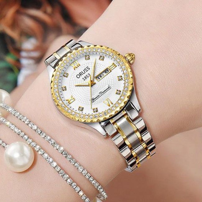 Elegant Quartz Ladies Watch Water-Resistant Luminous Glamour White Woman between Drill Rings 