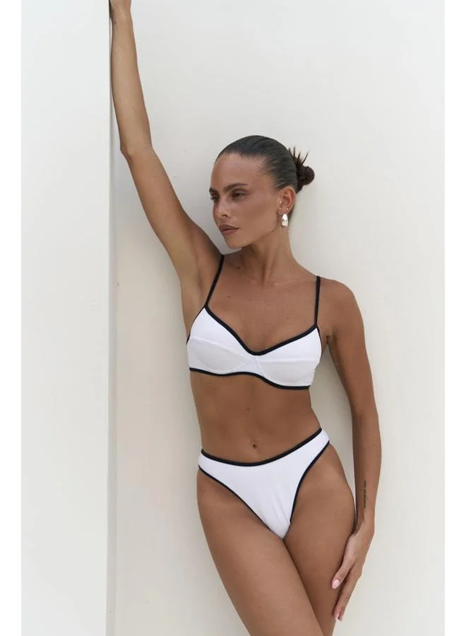 Bohemai Laili Contrast Stripe Detailed White Bikini Top