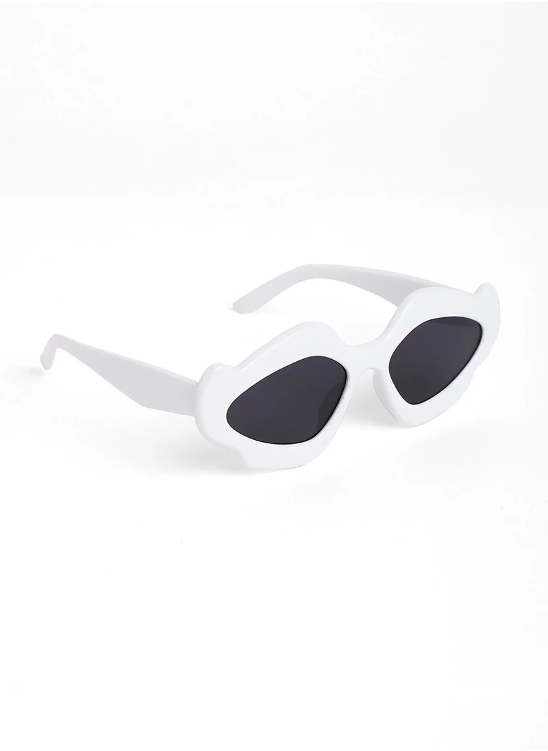 Haute Sauce The Flame Cateye Sunglasses - Daisy White