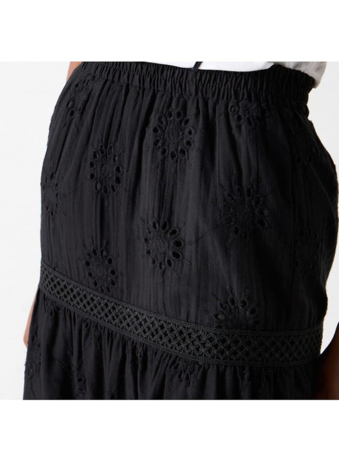 2Xtremz 2xtremz Schiffli Textured A-line Midi Skirt with Elasticated Waistband  - Image 2