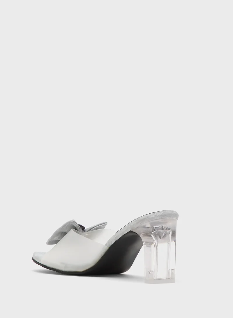 بيتك ستيبس High Heeled Sandal With Bow