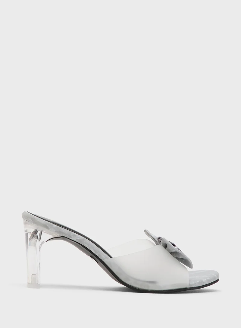بيتك ستيبس High Heeled Sandal With Bow