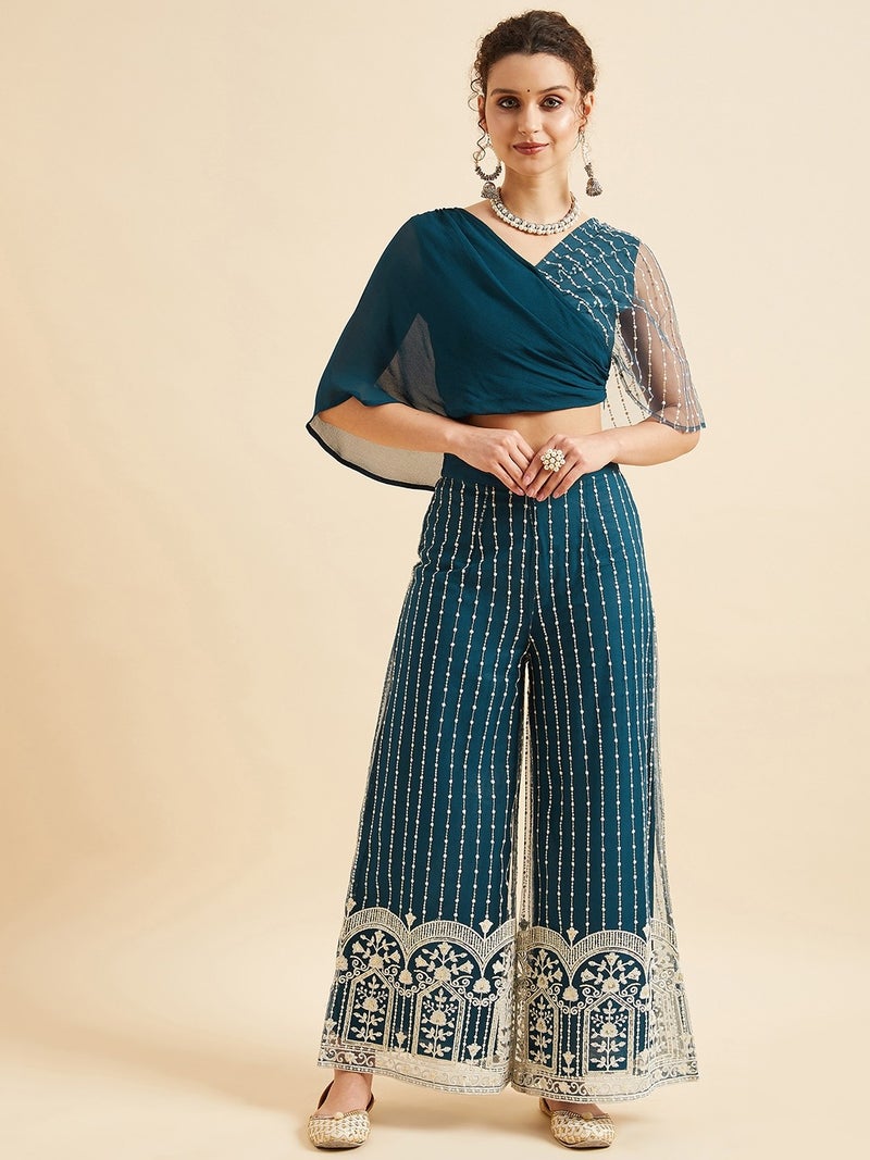 بانيت طقم متناسق (Co-ord Set) بلوزة قصيرة مطرَّزة من قماش الشبك (Net) مع بنطلون بالازو - Image 1