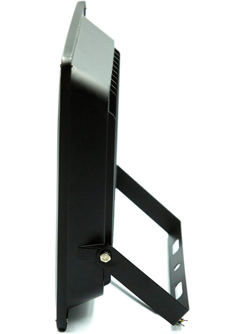 200W LED Floodlight, IP67 Waterproof, 6600 Lumens, 6500K Cool White, Outdoor Lighting - Image 2