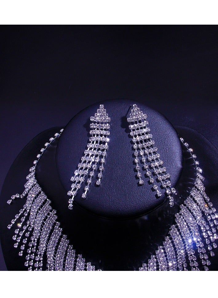 Sparkling 2-piece Wedding Jewelry Set With Synthetic Diamond Necklace and Crystal Earrings - Image 4