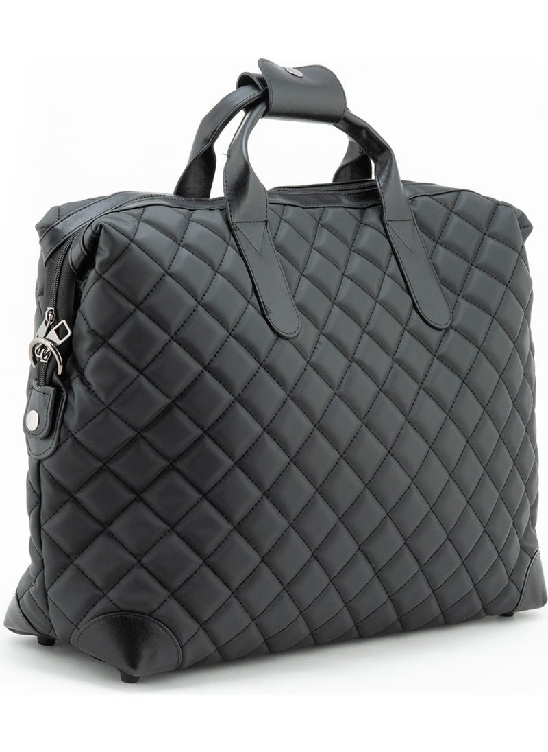 Case Club - Women's Travel Bag - Image 1