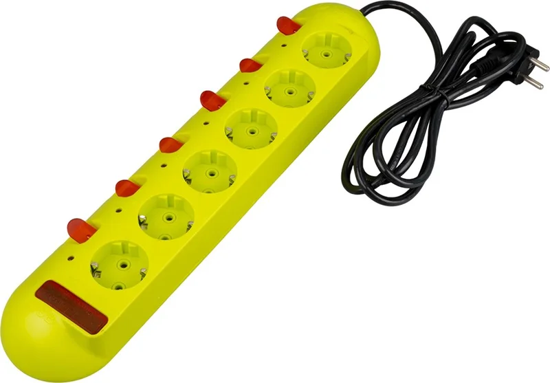 AYT Vea VE-E60 6-Piece 1.5 Meter Group Socket Extension Cable with Separate Switches 3860 Watt 16 Ampere Heat Resistant