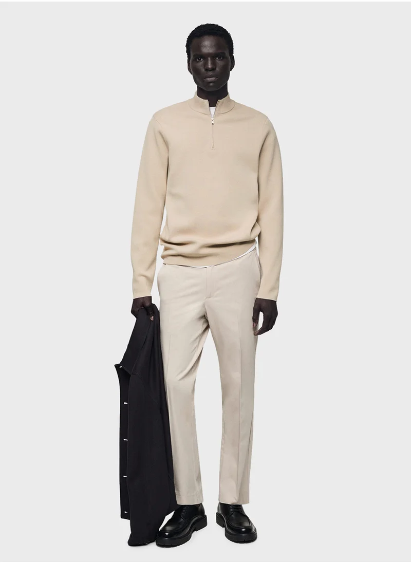 مانجو مان Zipped High Collar Sweater