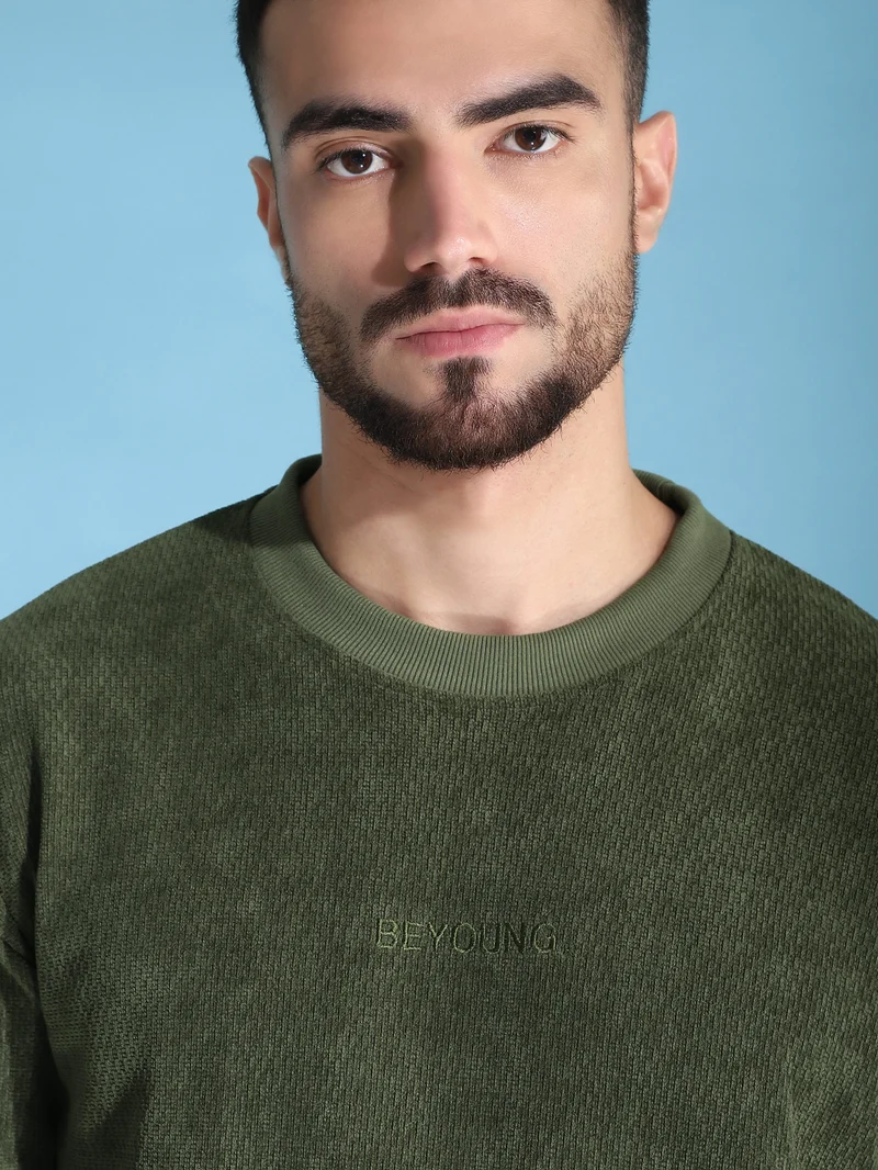 بيونغ سترة قطنية خضراء زيتونية بمرقعات عند المرفق