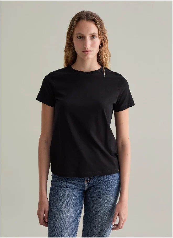 او في اس Supima cotton T-shirt