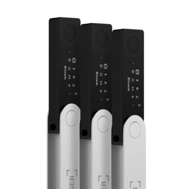 Nano X 3 Pack - توقيعات محفظة تشفير آمنة - متوافقة مع Bluetooth وiOS - حماية ما تملكه بسهولة - نسخ احتياطية كلاسيكية لمزيد من الحرية - Image 2