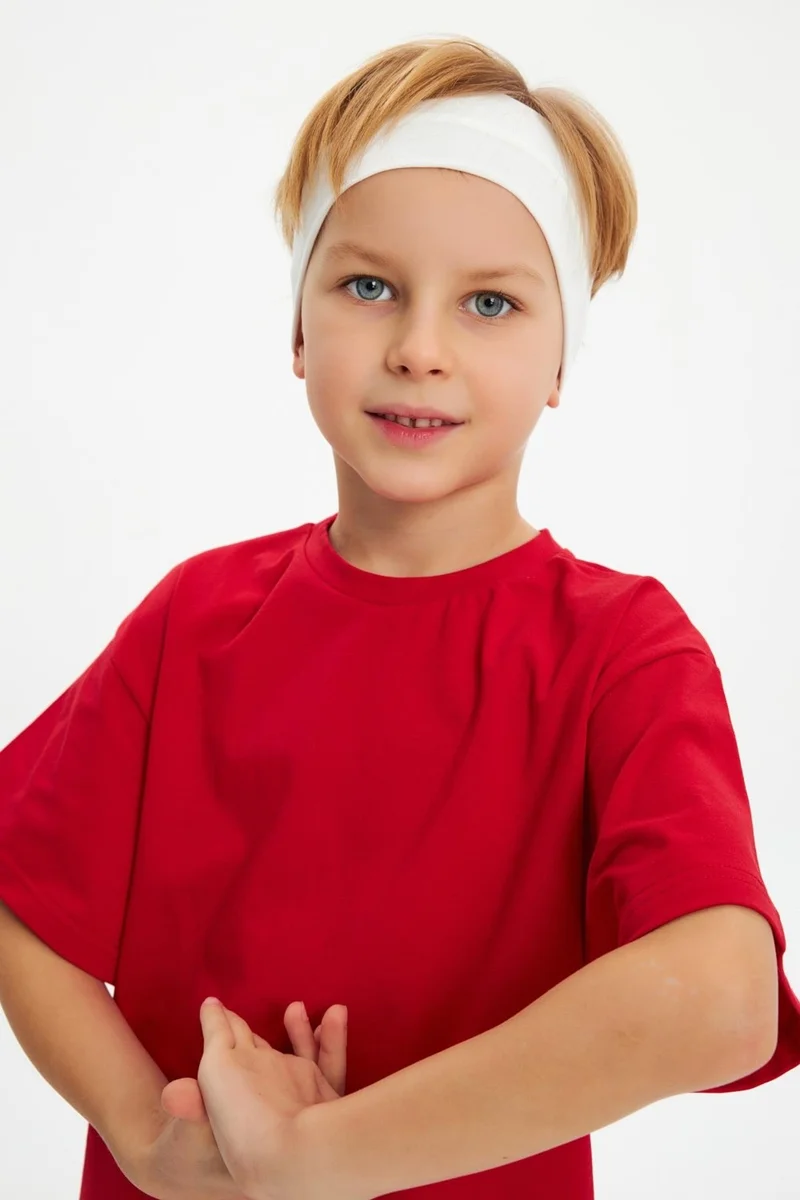 بيبيجيز Red-White Boy's Cotton Combed Oversize Red T-Shirt White Bandana 2-Piece Set