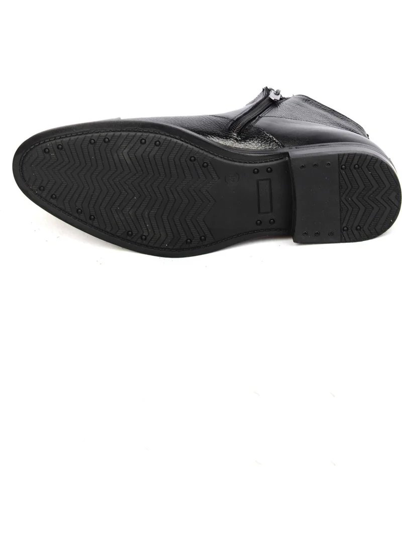بيير كاردان 11925251 Black Leather Classic Men's Boat Shoes
