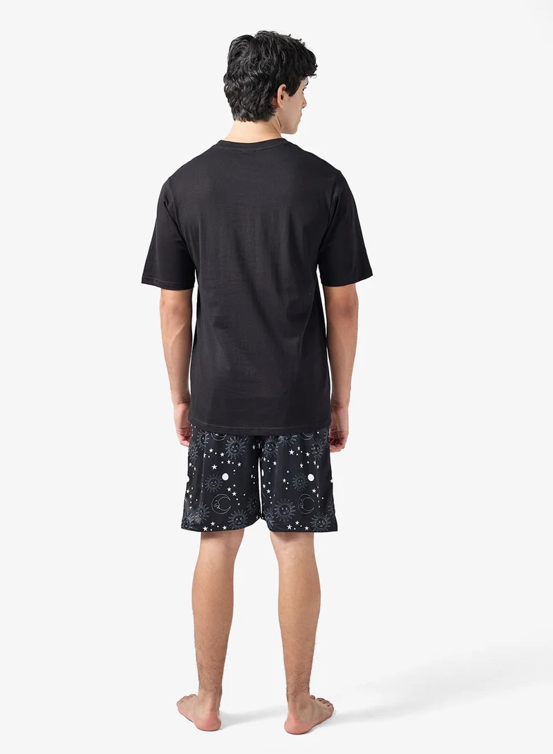 سفنتي فايف طقم بيجامة تي شيرت وشورت