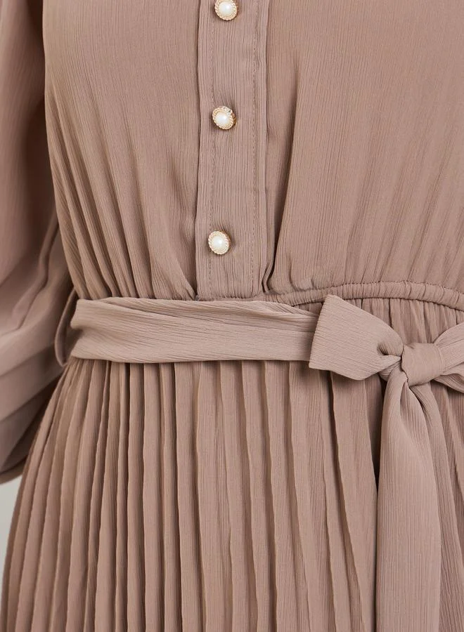 ستايلي فستان طويل سادة بكسرات وأزرار أمامية