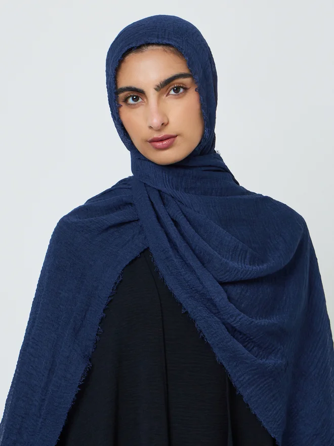 Styli Styli Navy Blue Textured Hijab
