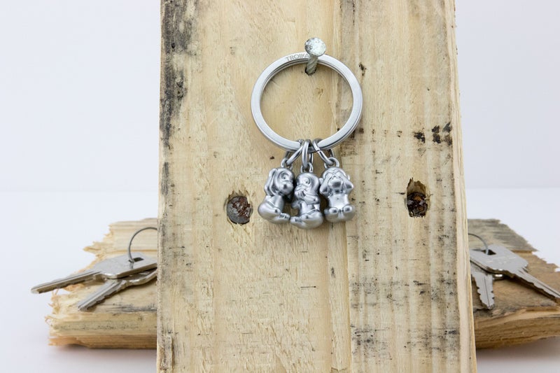 TROIKA THREE MONKEYS – KR17-18/MA – Keyring – emoji monkey – 3 monkeys – See no evil, hear no evil, speak no evil. – keychain, key chain – cast metal– matt – chrome plated – silver – TROIKA-original - Image 3