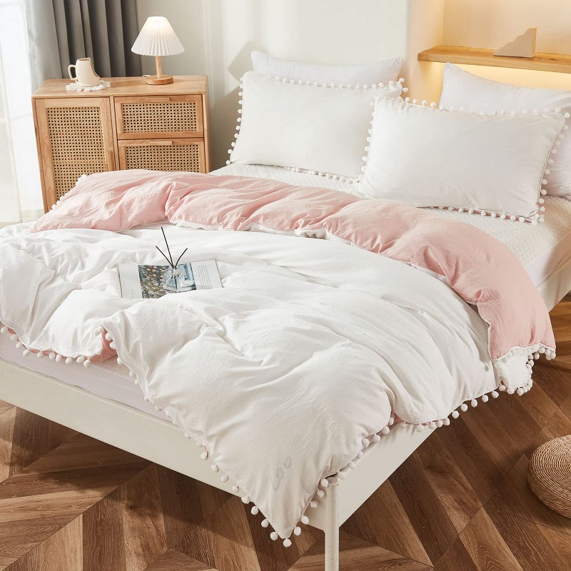 Bedbay Boho Queen Duvet Cover Teen Girls Preppy Bedding Set Cute Pom Pom Fringe 3 Pcs White and Pink Reversible Bedding Super Soft Lightweight Farmhouse Aesthetic Room Decor WhitePinkQueen
