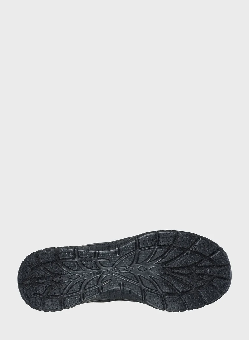 SKECHERS Virtue