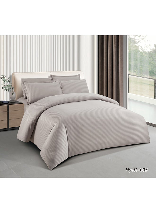 Hours Horse Hotel Comforter Set With Soft And Durable Microfiber Striped Fabric 6 Pieces King Size  - Image 1