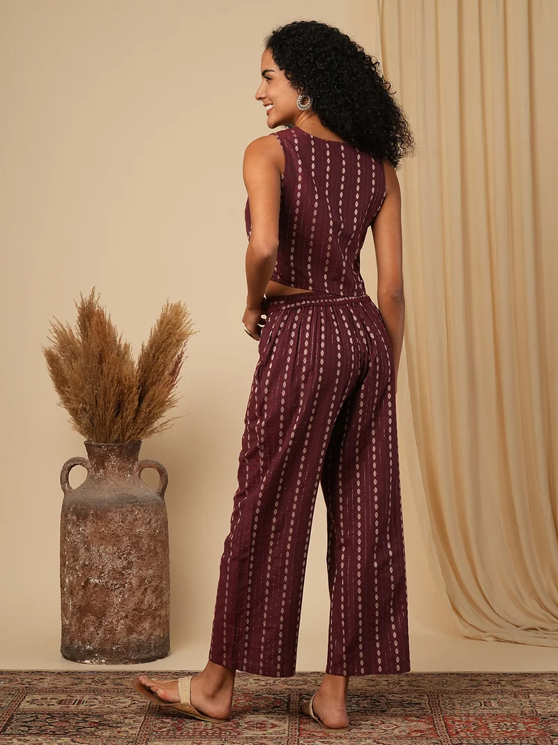 جلو باص Women Burgundy Floral Woven Design Crop Top With Straight Trousers