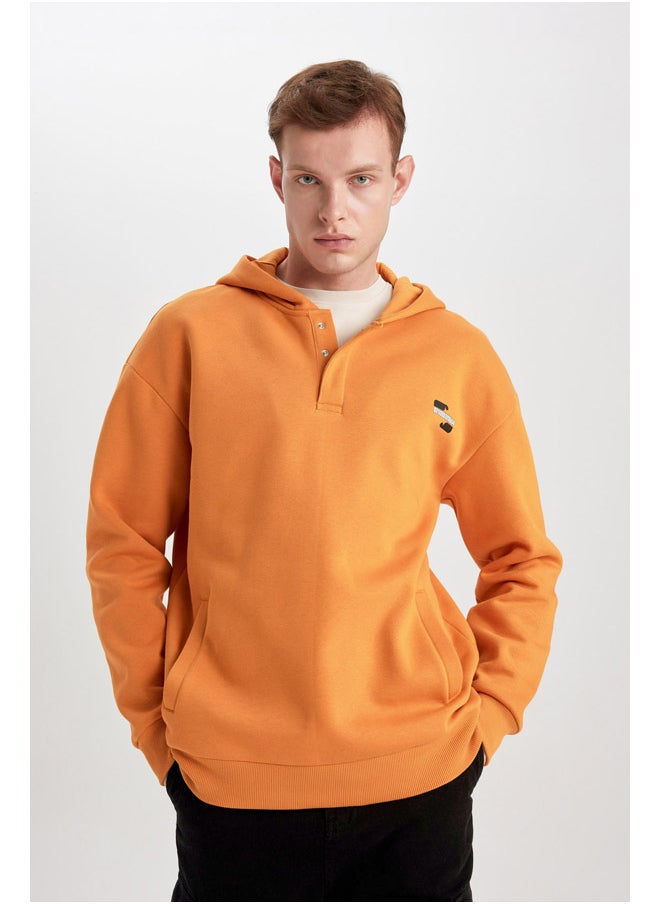 DeFacto - Man Comfort Fit Hooded Long Sleeve Knitted Sweat Shirt - Image 1