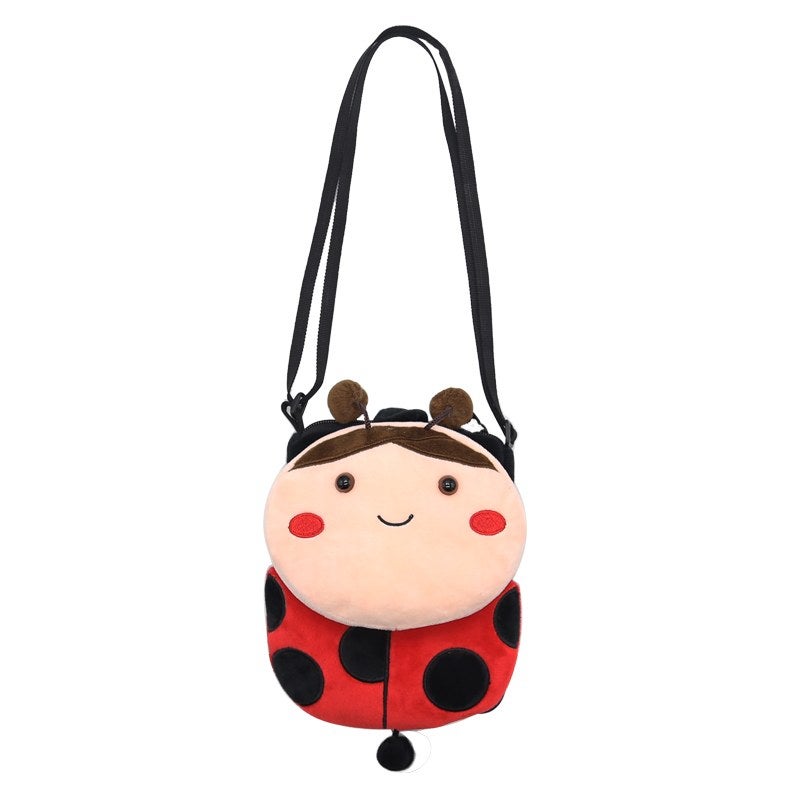 Plush Kids Crossbody Bag, Ladybug Animal Design, Soft Lightweight Shoulder Bag for Daily Outings - Image 5