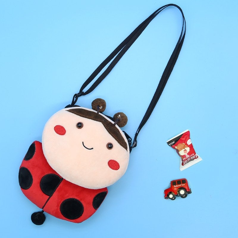 Plush Kids Crossbody Bag, Ladybug Animal Design, Soft Lightweight Shoulder Bag for Daily Outings - Image 1