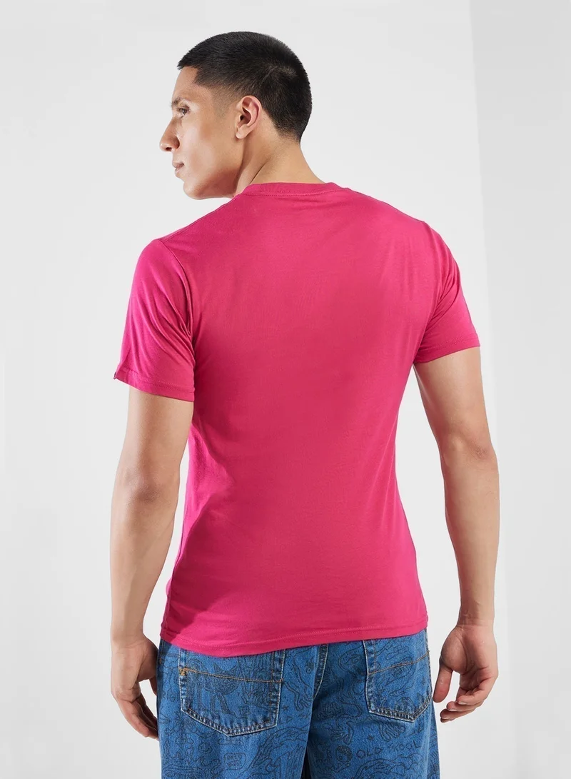 فانز تيشيرت بشعار