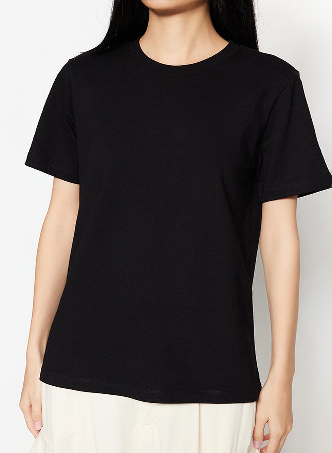trendyol Black 100% Cotton Premium Basic Crew Neck Knitted T-Shirt TWOSS23TS00042 - Image 4